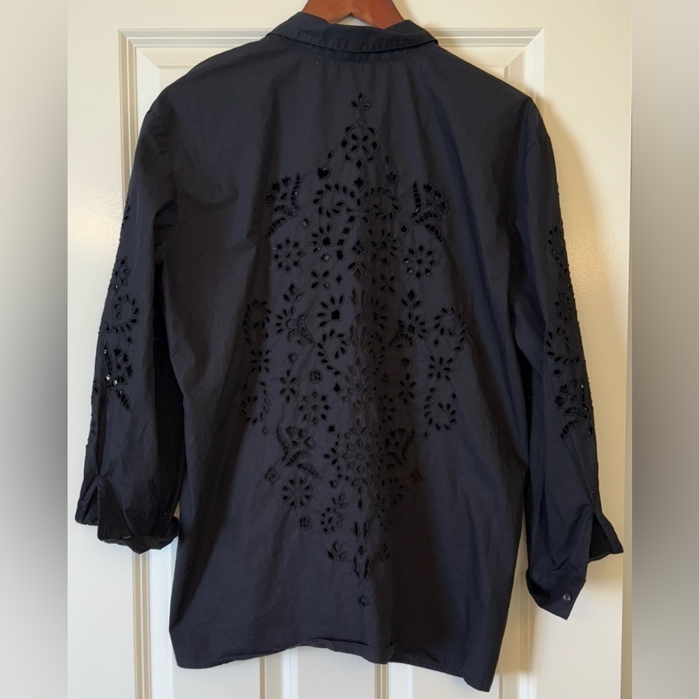 Johnny Was Jade Maricruz Button Down Shirt Black Eyelet Size Medium - Picture 6 of 10